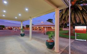 Country Gardens Motor Inn
